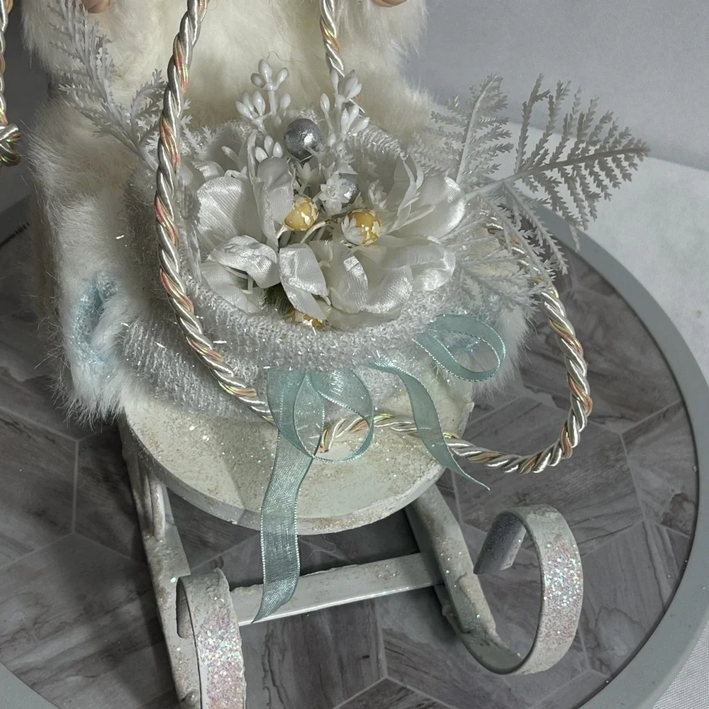 Heritage Signature Collection Winter Baby Figurine Sleigh Box COA